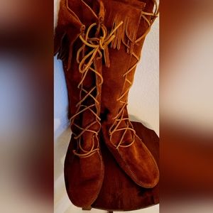 Minnetonka  Front Lace Knee High Boot men's size 13 Soft Suede Leather